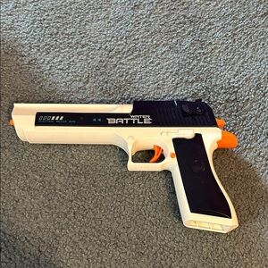 Water Battle Toy Gun in White and Black